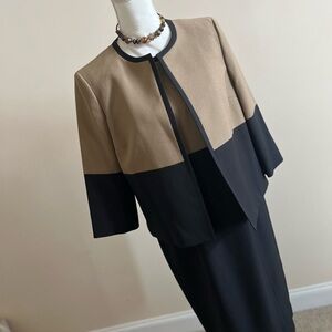 Kasper Elegant Black and Gray Ensemble